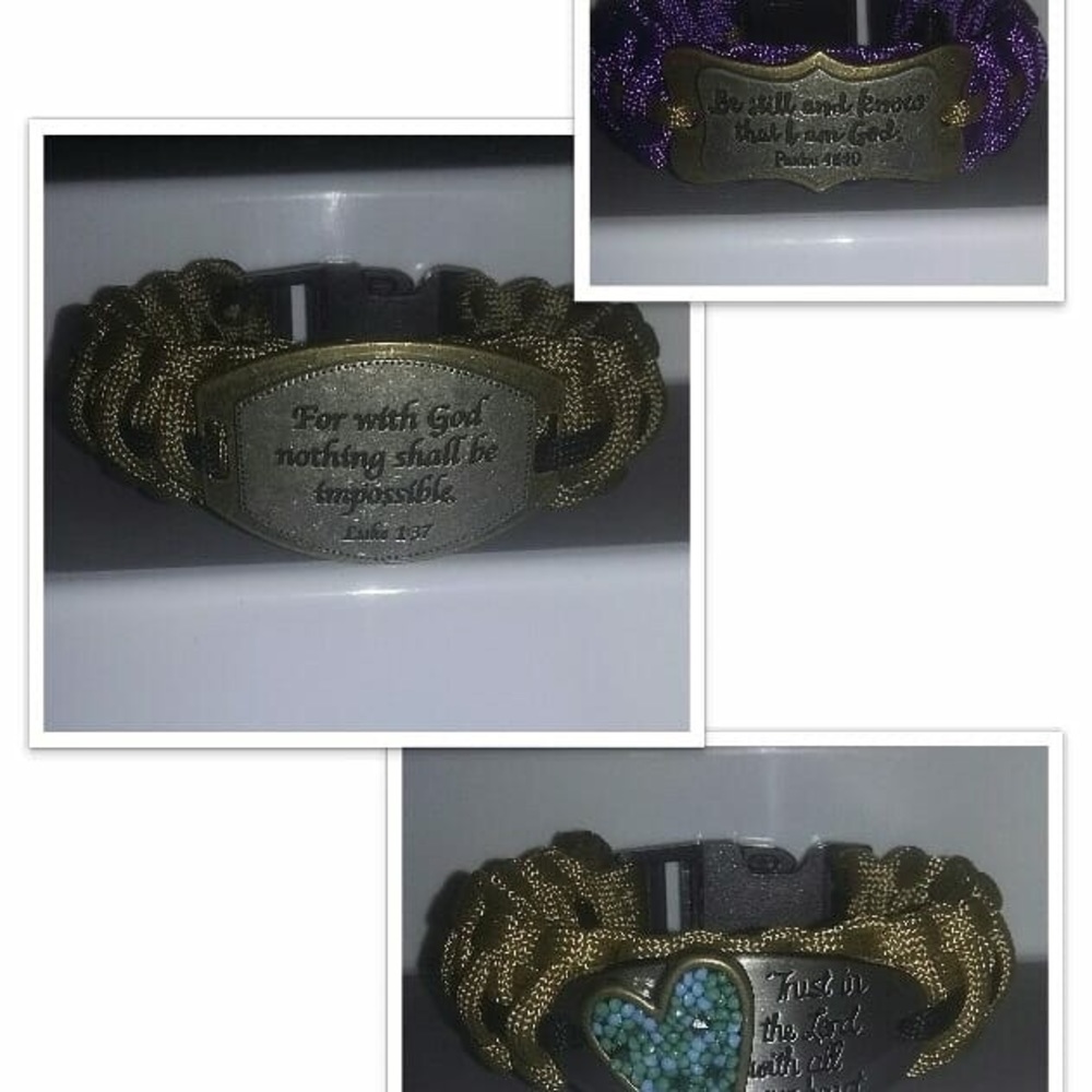 Paracord bracelets
